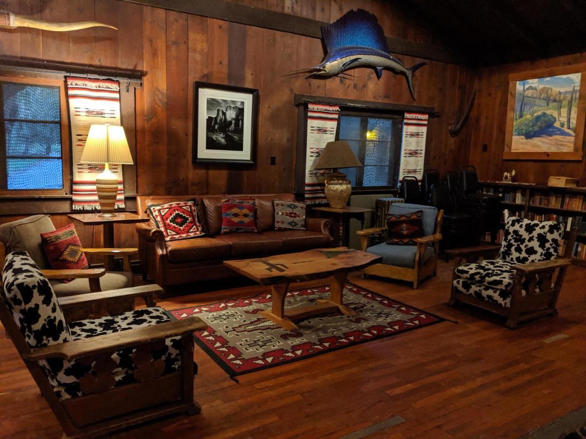 Saguaro Lake Ranch Фаунтин Хилс Екстериор снимка